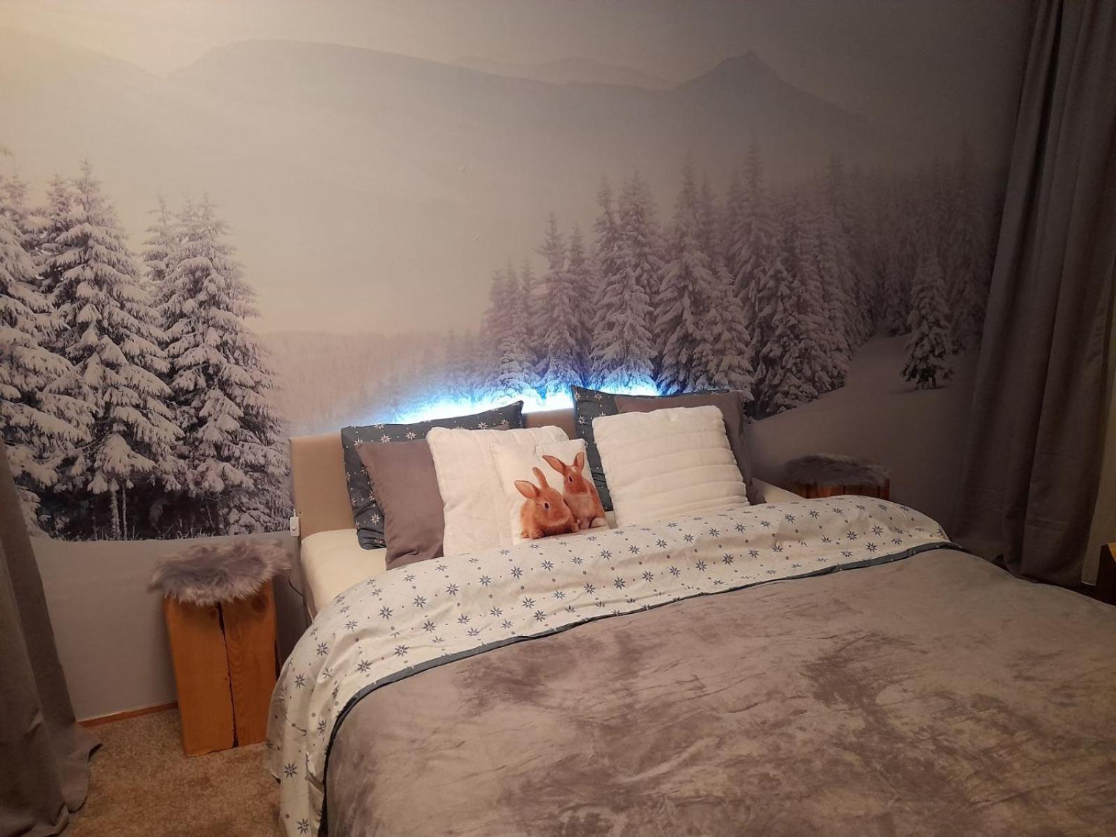 Sibirska Central Kolašin Стая снимка